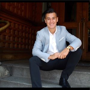 Meet your Posher, Kanoa